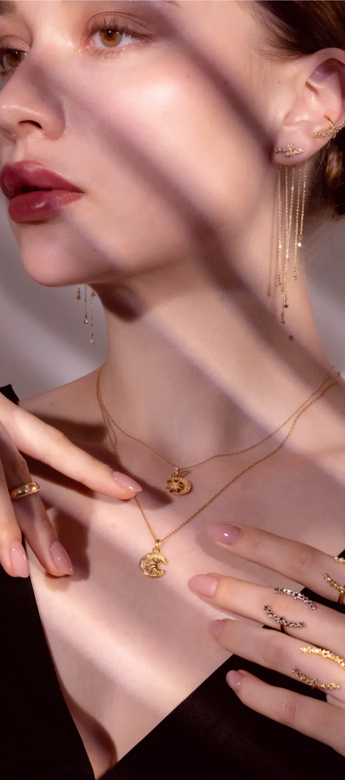 Negai  Necklace  イエローゴールド 着用イメージ
