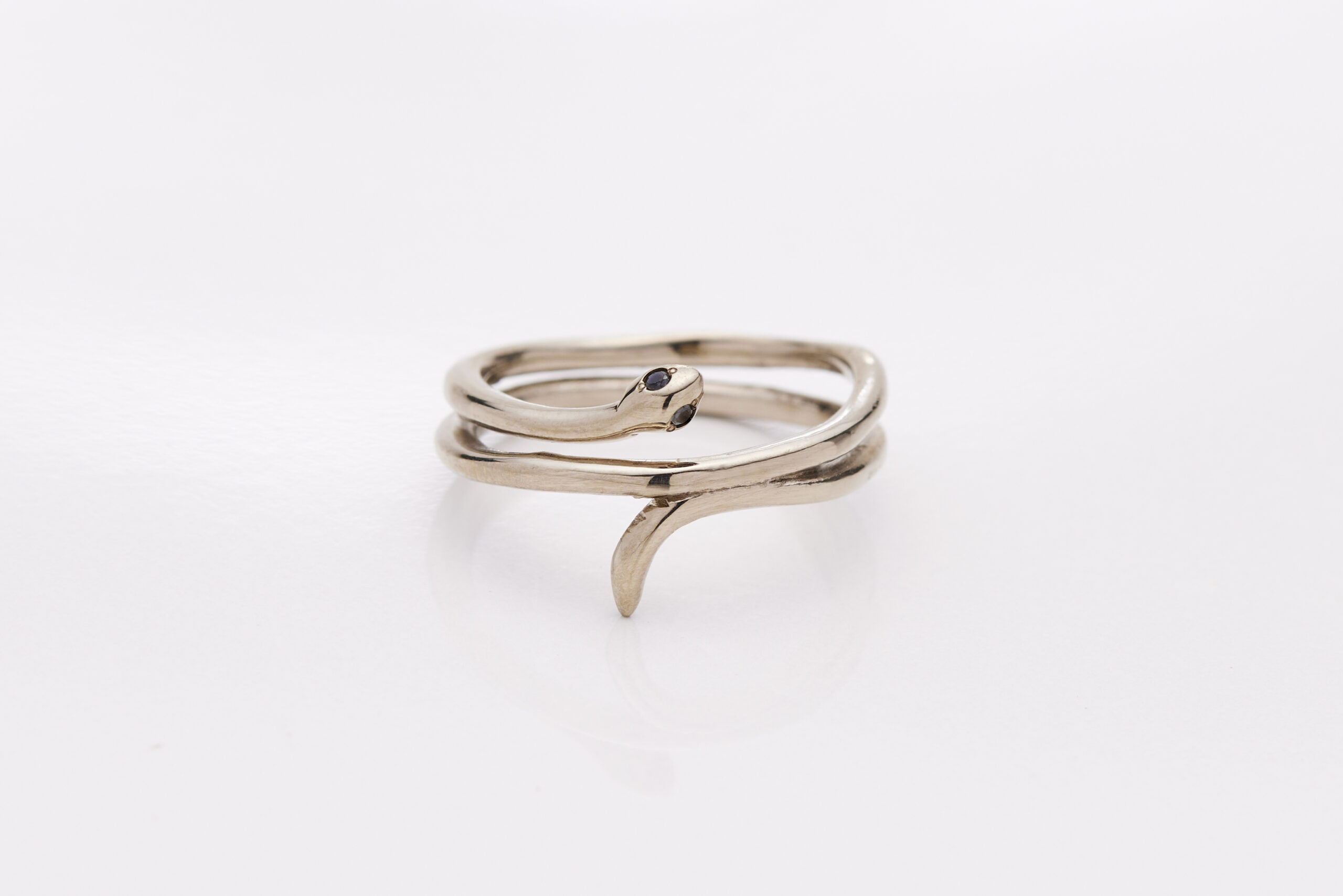 Cleopatra  Ring  K18WG, ブラックダイヤ