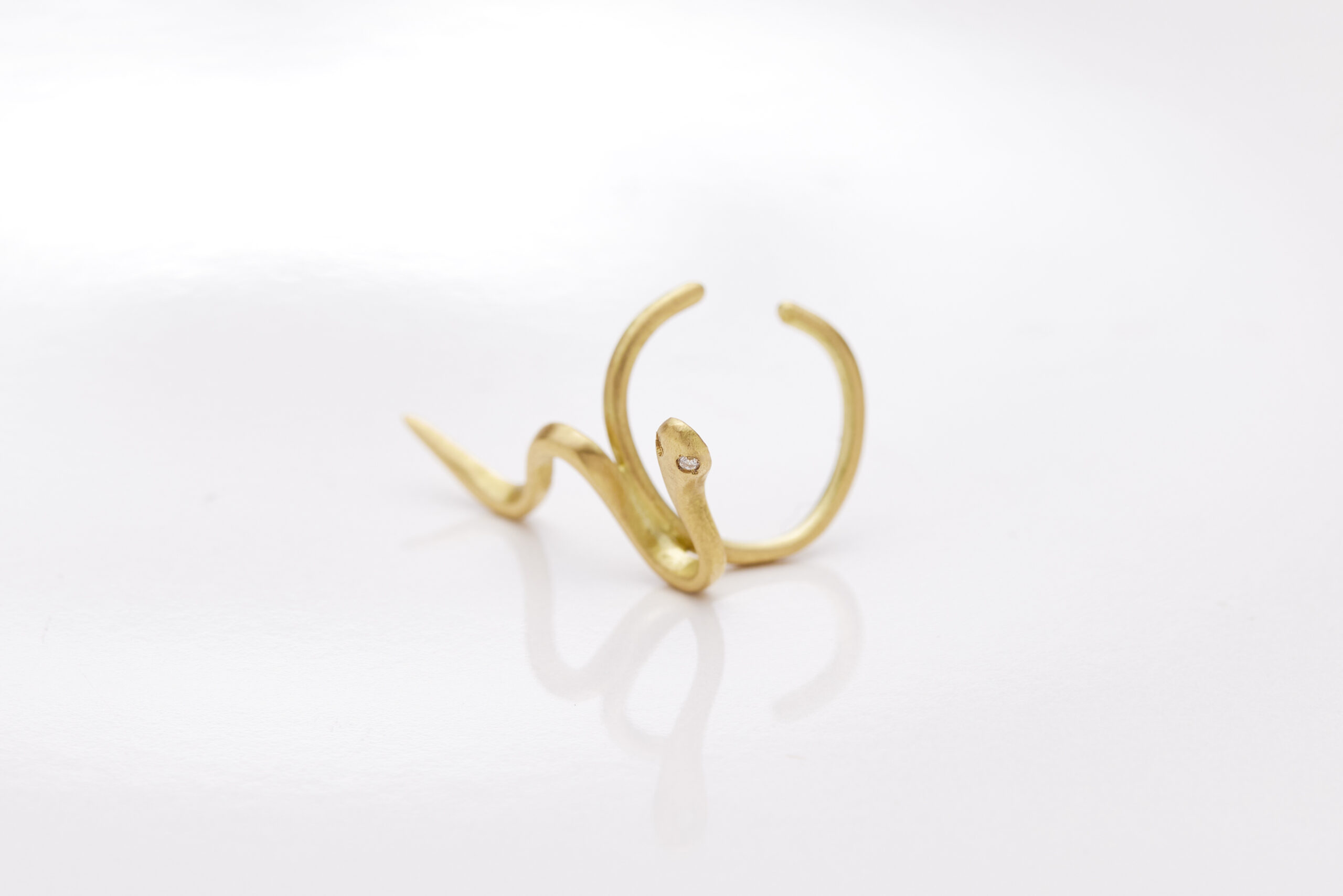 Cleopatra  Earcuff    K18YG,  ダイヤモンド